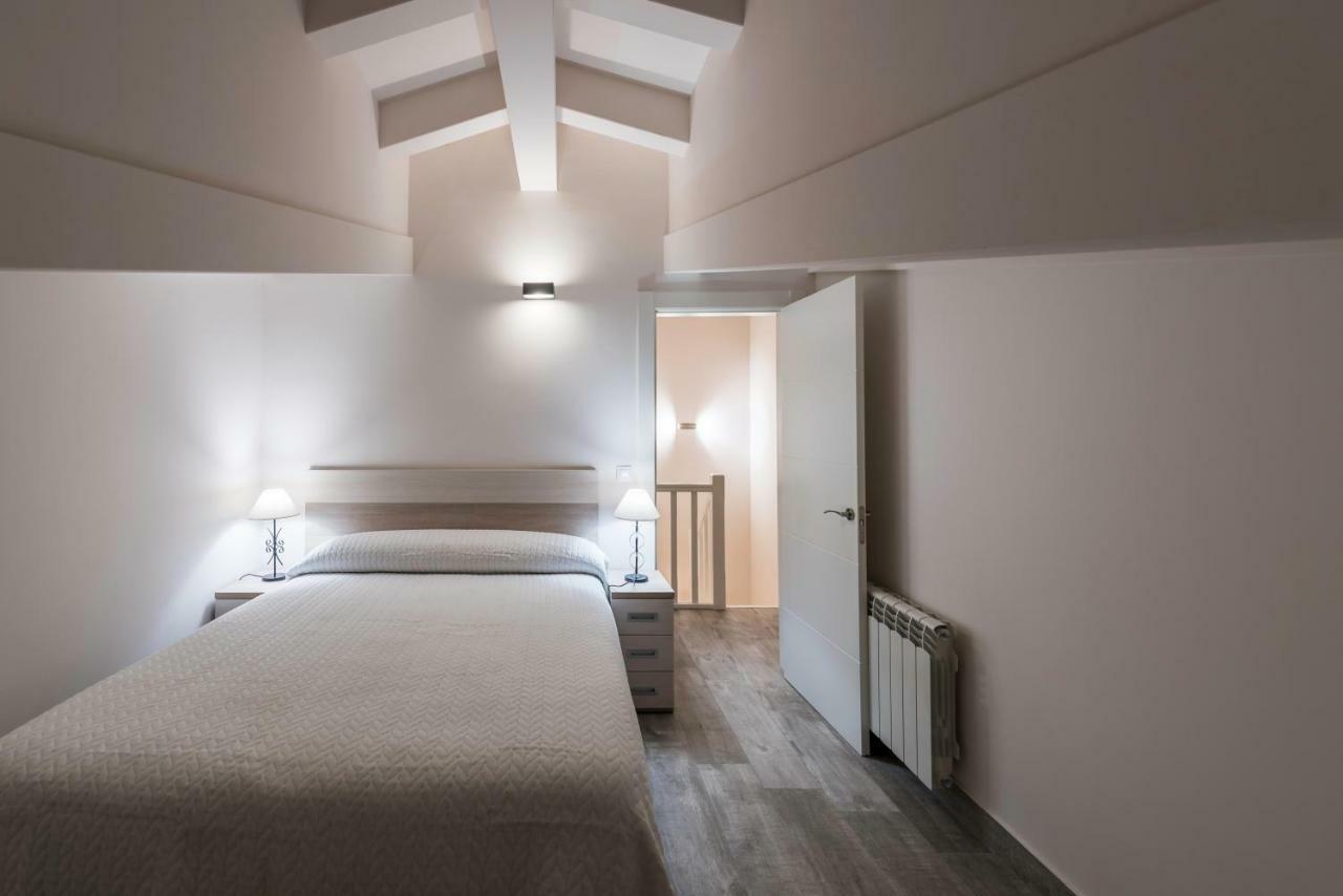 ארנוארו Apartamentos Turisticos El Ponton מראה חיצוני תמונה