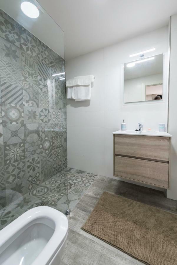 ארנוארו Apartamentos Turisticos El Ponton מראה חיצוני תמונה