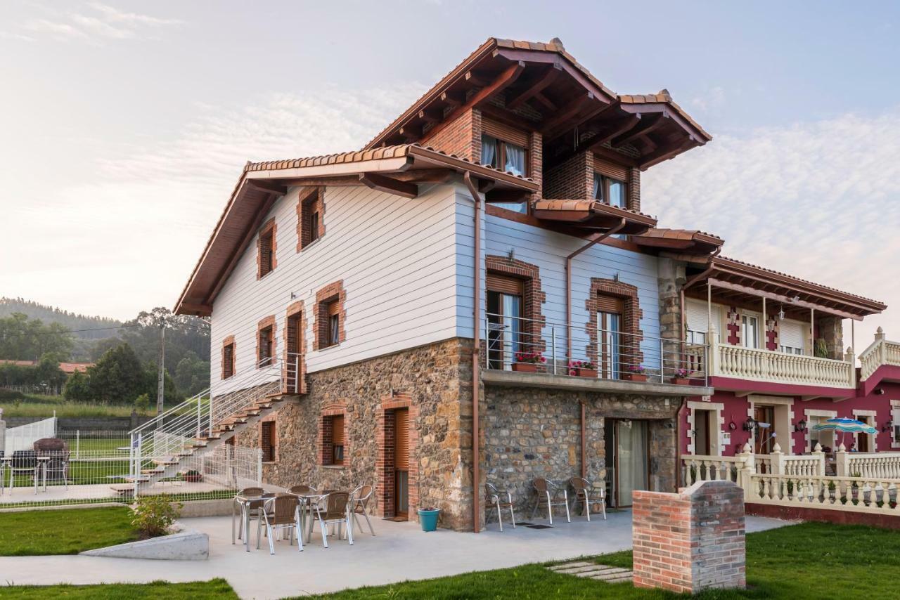 ארנוארו Apartamentos Turisticos El Ponton מראה חיצוני תמונה